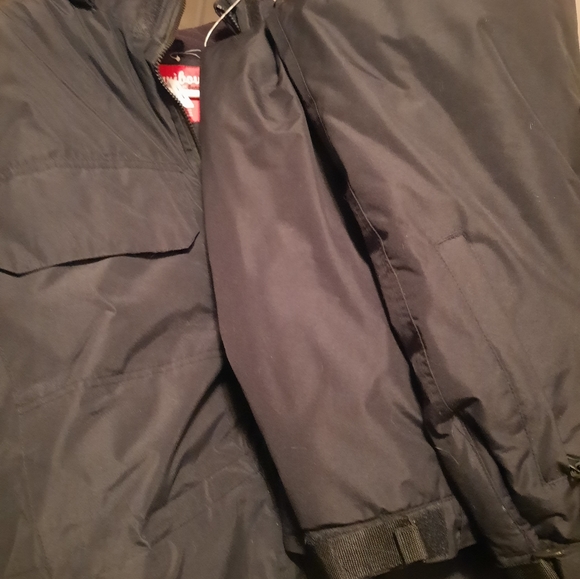 Winter jacket with ski pants - Picture 3 of 3